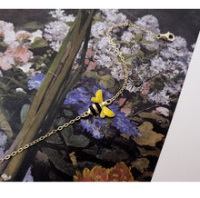 Cargar imagen en el visor de la galería, Queen Bee Bracelet
